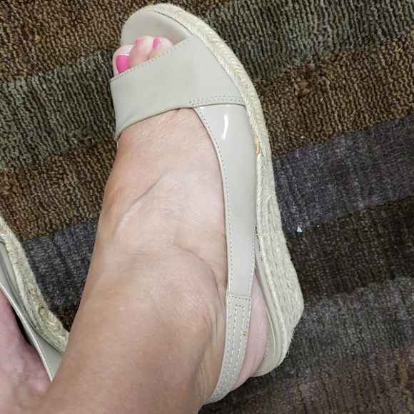 ELLEN Tracy Espedrilles" Keeffe" Nude 6.5m GUC - Picture 10 of 10